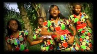 Passy Kayiba dans la chanson Liboke [upl. by Drofnelg]