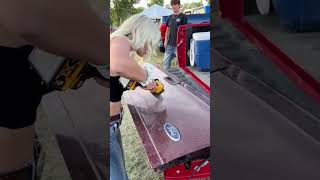 Signing a tail gate with an angle grinder [upl. by Varien]