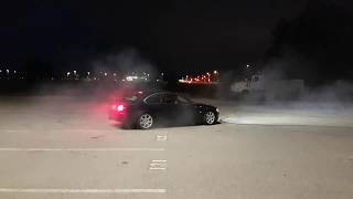 BMW E46 325 Ci Burnout [upl. by Ellerahs]