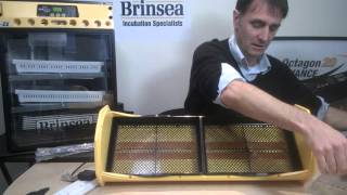 Brinsea Octagon Advance 20 amp 40 Clip 4 Setting up your humidity on Octagon ADVANCE [upl. by Lenssen]