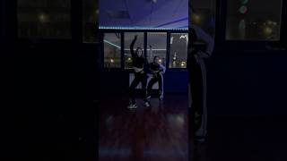 Alise amp Sanna xinofficial kpop dance kpopdance xin Xin nova esha cover korea [upl. by Akimehs]