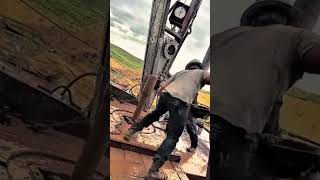 Floorman Work over job rig floor drilling oil tripping [upl. by Charlene872]