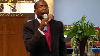 Apostle Reginal Moss Preaching The Truth [upl. by Nelg]