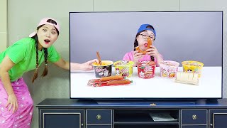 Nouilles épicées au feu Mukbang DONA [upl. by Ailimat]