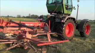 Omgebouwde Fendt Xylon 524 gras harken [upl. by Althee]