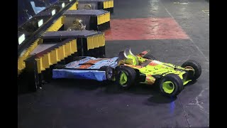 BattleBots P1 VS HyperShock [upl. by Manya437]