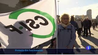 Protesta dos funcionarios TVE [upl. by Petes]