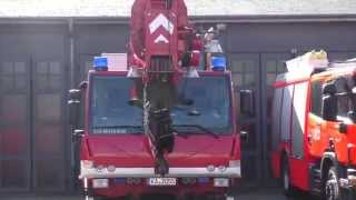 Nah dran Berufsfeuerwehr Karlsruhe Feuerwache West [upl. by Kandace164]