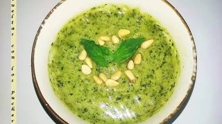 Salsa pesto clásica casera [upl. by Yztim674]