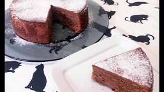 Torta con albumi e cioccolato al latte  Ricetta facile e veloce [upl. by Enilekaj]