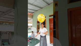 Main raket balon jumbo [upl. by Blair651]