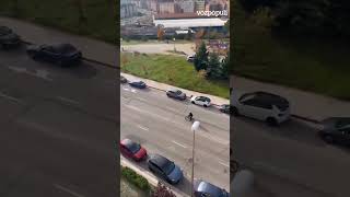 La viral persecución de la policía a un ciclista en Madrid [upl. by Yecrad]