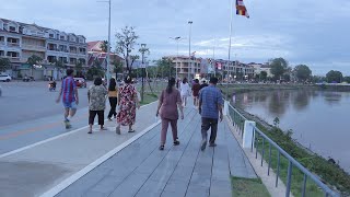 WALKING TOUR IN BATTAMBANG TOWN AT NIGHT  THE BEST TOWN IN CAMBODIA [upl. by Lunna]