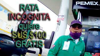 Despachador de gasolinera con gorra lentes y cubrebocas con credencial de José Nava ratea 100 [upl. by Eenolem]