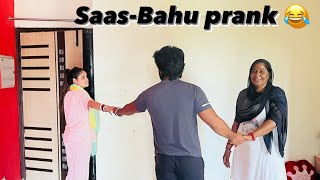 SaasBahu Fight Prank 😂✌️ Pammi shocked SaasBahu Rock 😁✌️ [upl. by Ajiat]