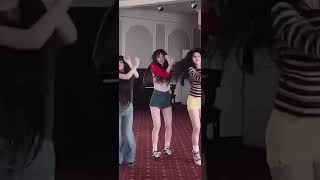 Magnetic l ILLIT Dance Practice Mirrored illit magnetic mirroreddancepractice itsjustbee viral [upl. by Tonia]