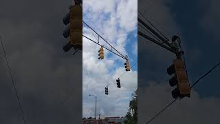 Mooresville higway crossing tour Lewisburg Tennessee this crossing is controlled by traffic lights [upl. by Liek87]