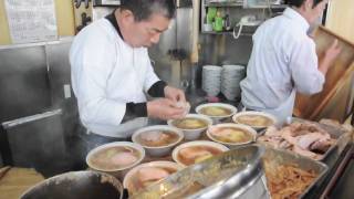 Tokyo Tsukiji Fish Market  Ramen [upl. by Nele]