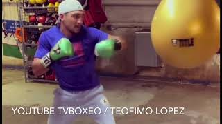 TEOFIMO LOPEZ entrenando como CANELO [upl. by Athallia]