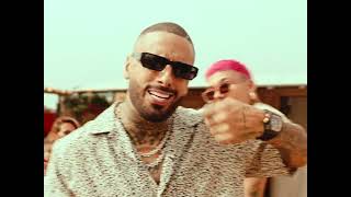 Calor  Nicky Jam amp Beéle Video Oficial En la arena [upl. by Alvy656]