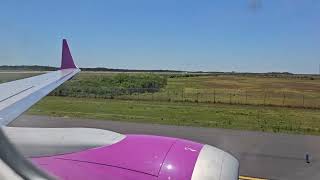 Windy approach into Orlando International Airport onboard Caribbean Airlines Boeing 737MAX 8 [upl. by Nilra640]