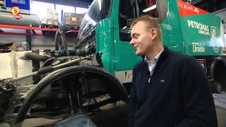 Gerard de Rooy met opvallende truck klaar voor Dakar Rally 2012 [upl. by Anilah]