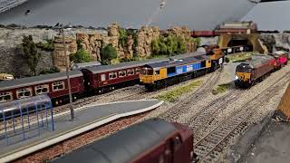 00 amp 009 Gauge Loft Model Railway May 2024 Running Session [upl. by Mignon348]