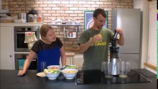 The ‘Lakeland Juicepresso’ juicer in action [upl. by Birkner]