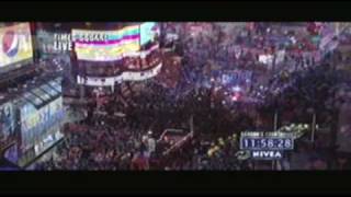 2009 Times Square Ball Drop [upl. by Arawaj]