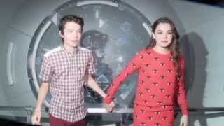 Enders Game  Cast Fan Experience at ComicCon 2013 [upl. by Julita]