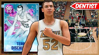 PINK DIAMOND TERRY DISCHINGER GAMEPLAY THIS CARD IS ABSOLUTELY INSANE NBA 2k22 MyTEAM [upl. by Rolyt]