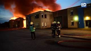 Uitslaande brand verwoest pand autohandelaar F van Boxtel in Eindhoven [upl. by Albric172]