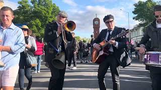 Trombone and megaphone singing  Slide McBride Roving Band  Live  The Flavours of Mudgee Festival [upl. by Virgilio288]