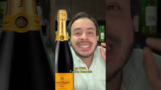 🍾La historia de la CHAMPAGNE VEUVE CLICQUOT 🍾 licores vinos restaurant [upl. by Rucker386]