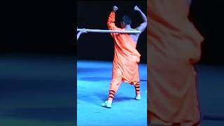 Bruchtest der original Shaolin Mönche in China Breaking test of the original Shaolin monks in China [upl. by Powder]