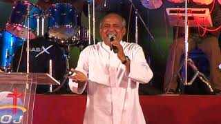 Karthar Ellam Paarthu Kolvar  Jebathotta jayageethangal  Fr S J Berchmans Praise amp Worship [upl. by Alahcim]