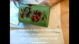 Decoupage su legno Corso di decoupage [upl. by Sorips]