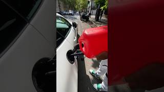 EN PANNE EN PLEIN PARIS E AMG GT 🤯⛽️ automobile marv car mercedes [upl. by Asilak]