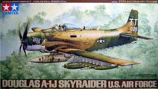 Tamiya 148 Douglas A1J Skyraider quotInBoxReviewquot 8614 [upl. by Kcirted]