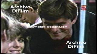 DiFilm  Publicidad Cerveza Quilmes con Gabriel Corrado y Marisa Mondino [upl. by Babbette418]