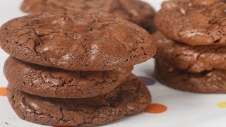 Brownie Cookies Recipe Demonstration  Joyofbakingcom [upl. by Kono933]