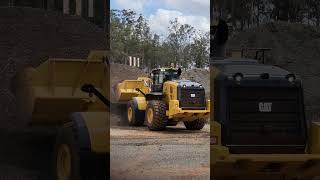 CARREGAMENTO BRUTO E BALANÇA AUTOMÁTICA COM A NOVA CAT 982 shortvideo shorts caterpillar CAT [upl. by Philcox]