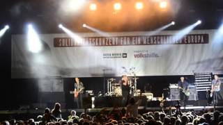 Die Toten Hosen  Voices for Refugees  Vienna [upl. by Amarillas642]