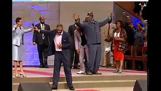 Tyler Perry gives TD Jakes 1 Million Dollars at The Potters House Dallas HD [upl. by Meean]