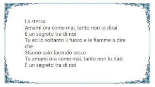 Francesco Renga  Vivendo adesso Lyrics [upl. by Atteselrahc]