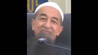 Apakah Hukumnya BACA TAHIYAT awal terlajak BACA TAHIYAT akhirustazazharidrusuaiUSTAZ AZHAR IDRUS [upl. by Bambie503]