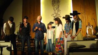 kempters family amazing grace christian song hd [upl. by Dirgni382]