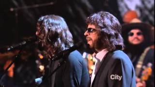 Dave Grohl and Jeff Lynne  Hey bulldog [upl. by Eenattirb]