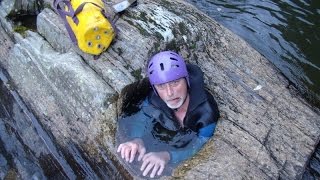 Le canyon du Banquet avec Lot Aventure [upl. by Johnette]