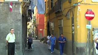 Napoli  Al via la Ztl estiva e da luglio telecamere al Centro Antico 290612 [upl. by Peregrine]